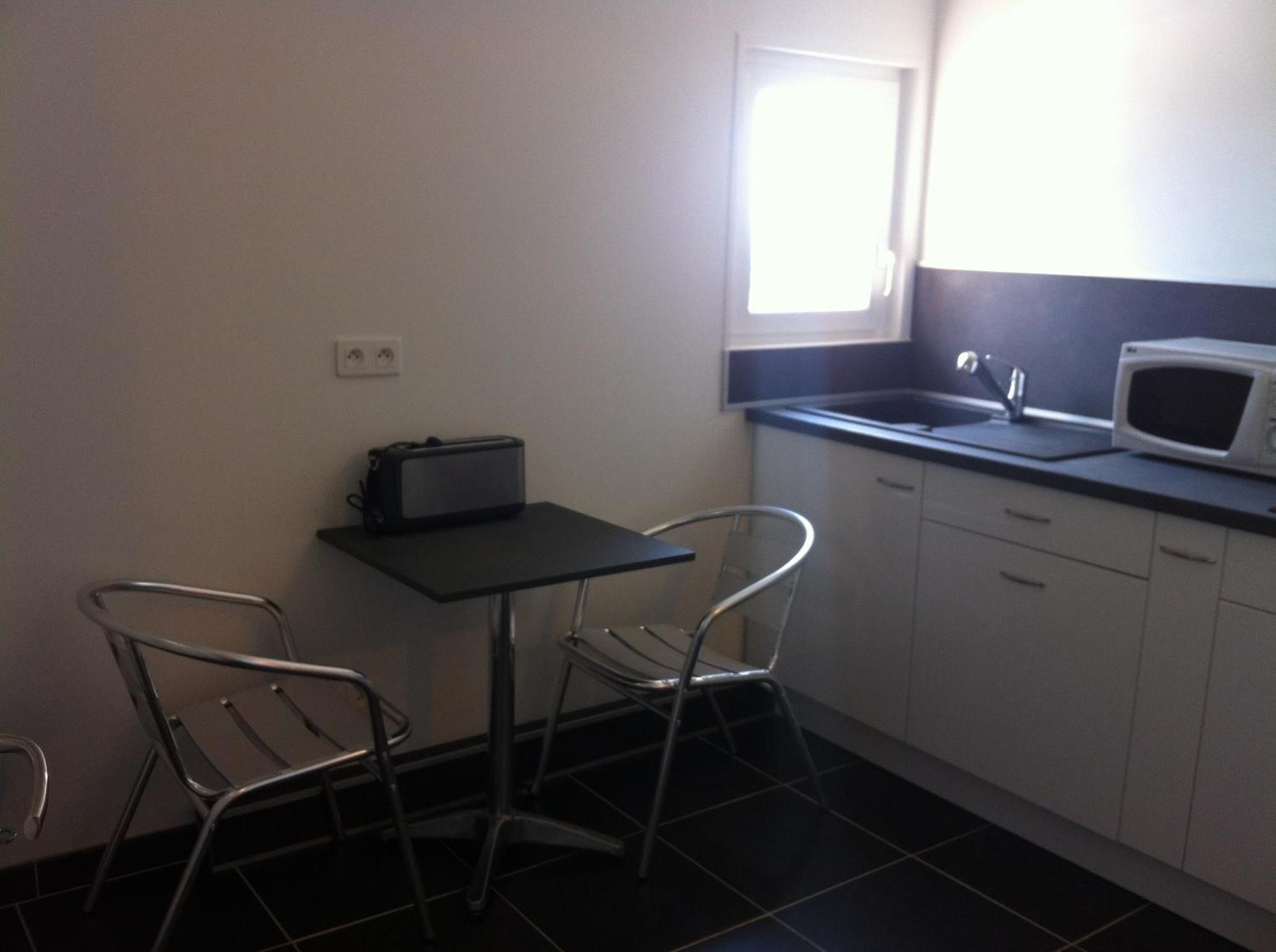 Les Amandiers Apartment Draguignan Luaran gambar